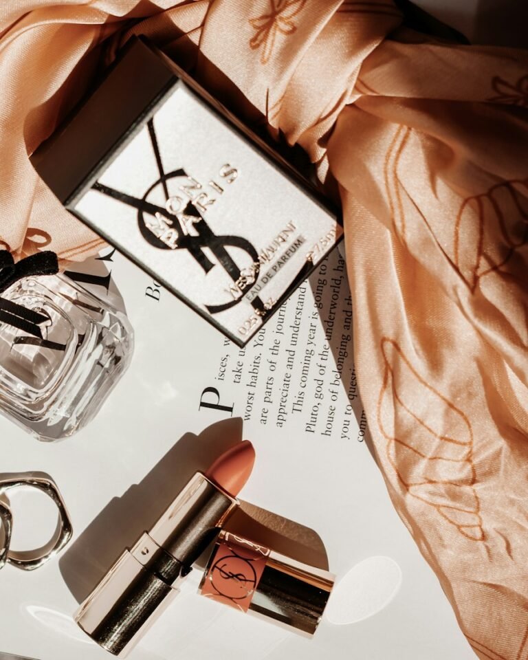 Glass perfume bottle